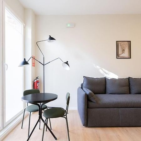 Ideal Flat For 2 Pax -F Fpo1 Madrid Bagian luar foto